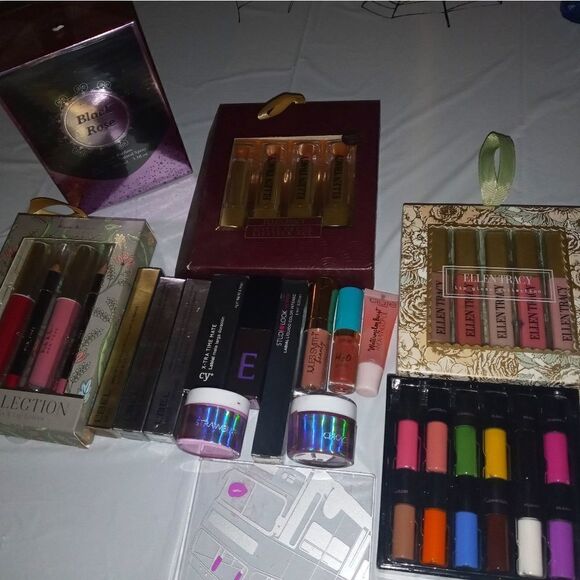 Surprise 🫢 Beauty lip bundle - Picture 7 of 15